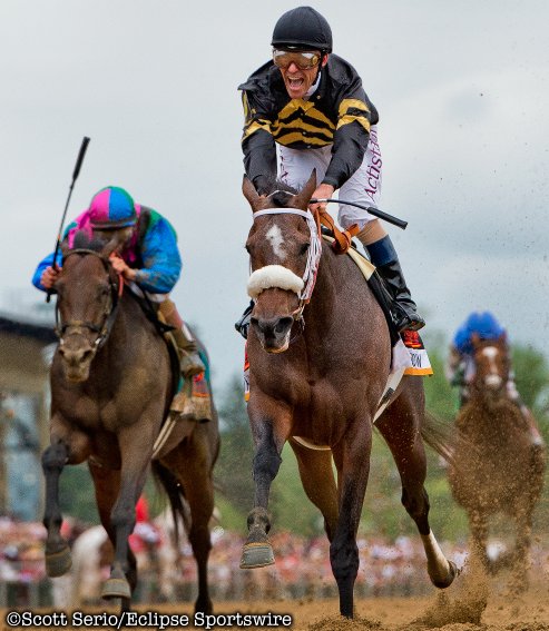 EclipseSports's tweet photo. #BehindTheImage Remotes take planning. Was still a cop when this pic was made and had to work. Went in, set up the remotes and trusted @erickalet to trigger them. Voila. To learn how to make images like this join us at the @BreedersCup Photo Workshop. https://t.co/NJZhs2ap6S https://t.co/FctX9hd5uG