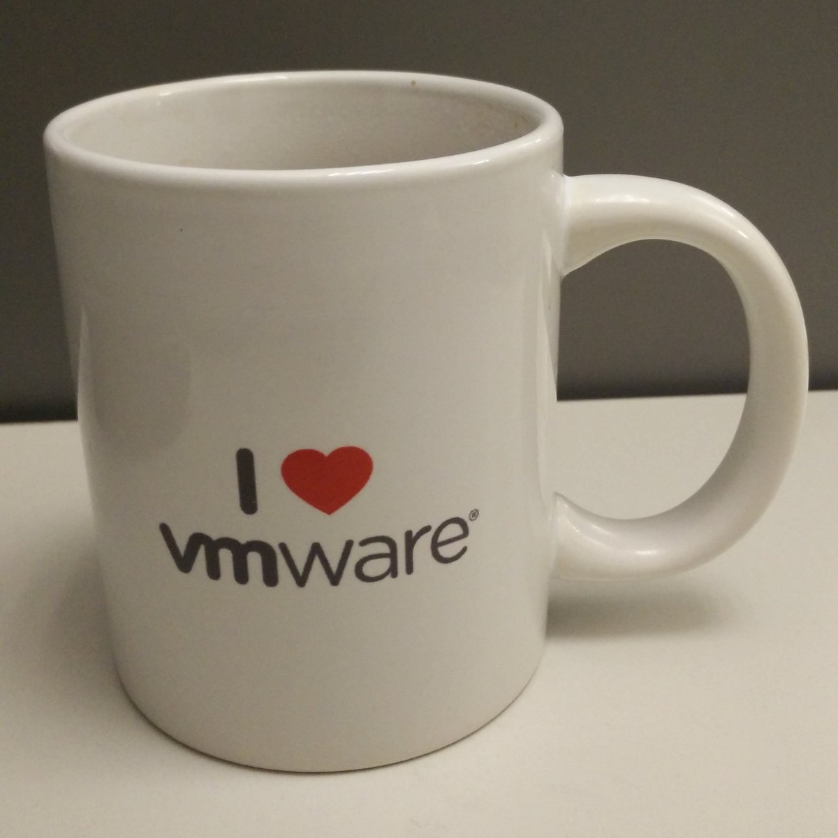 iosonoroot's tweet photo. #iosonoroot #iamroot #root #it #informatica #informationtechnology #information_technology #vmware #vmug #virtualmachine #virtual_machine #vm #virtualization #mug https://t.co/y2YzjLKV4F