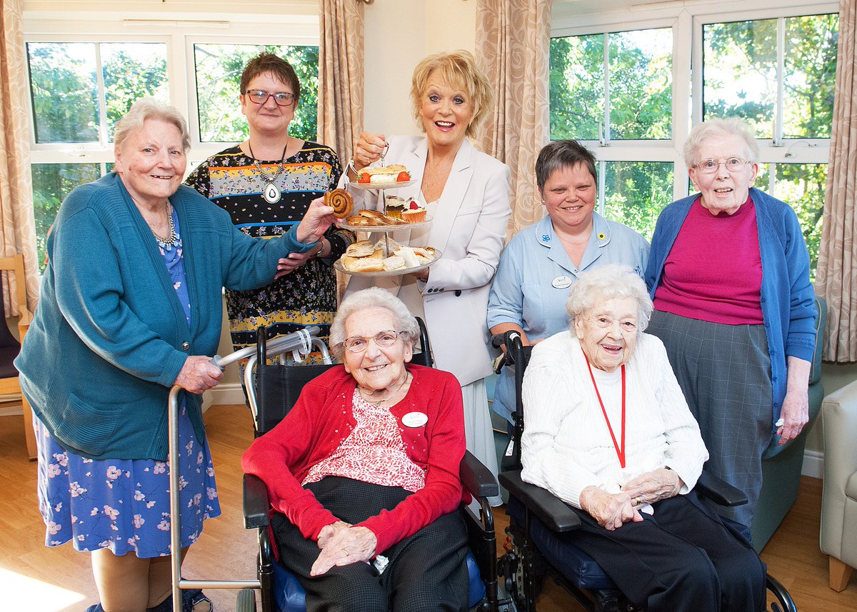 AveryHealthcare's tweet image. A huge thank you to everyone who joined in with our @macmillancancer @macmillancoffee Mornings in September. Our #carehomes and #retirement living communities from across the UK have raised an incredible total! #Coffee #MacmillanCoffeeMorning