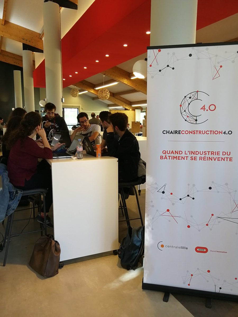 Challenge "Imagine &amp; Make" jour 2 <a href="/centralelille/">Centrale Lille</a>. Les étudiants imaginent les #robots pour la #construction du futur. <a href="/Zlafhaj/">Lafhaj Zoubeir</a> <a href="/pascal_yim/">Pascal YIM</a>