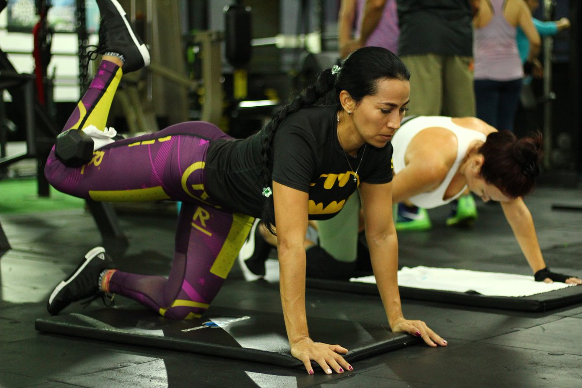 TrainingFit3's tweet image. 👫Algunas personas quieren que suceda, algunos desean que suceda, pero otros lo hacen posible.
Somos estilo de vida Somos Training Fit.✌✊

ClubMiramar Barrancabermeja
#llegaronlosbre 😁
#TransformandoVidas #5años
#YoSoyTrainingFit 
Antonio Jose Camargo Martinez 📸