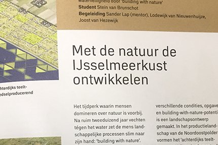 Afstudeerproject Oeverlab IJsselmeer van BL-ontwerper Stein van Brunschot gepubliceerd in <a href="/BlauweKamer/">BlauweKamer</a>. Hoe ontwikkel je met natuur een innovatief landschap om de waterveiligheid te verbeteren? Lees het artikel tinyurl.com/y9nwbkcg #blauwekamer #ijsselmeerkust #oeverlab