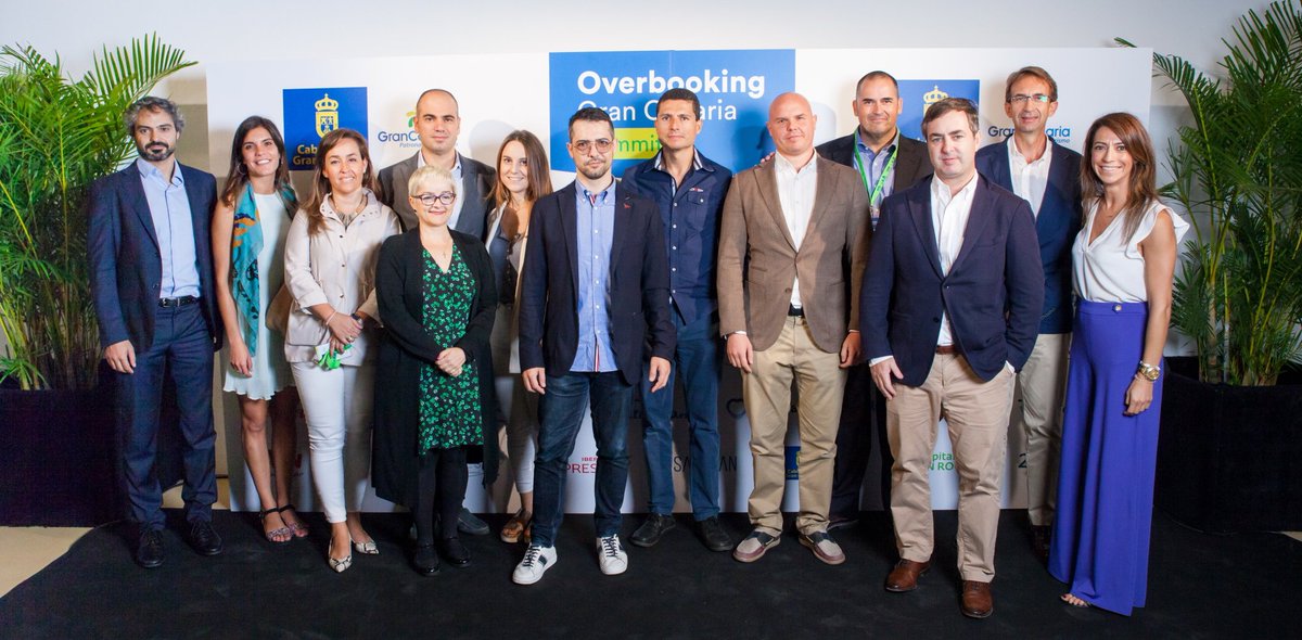 ovbgc's tweet photo. Te dejamos una recopilación de los mejores momentos que vivimos de #OVB18 materializados en este álbum de fotos 👉 https://t.co/ztIH7Drzqc @turismogc @GranCanariaCab @22grados https://t.co/p2ZHnaGHgr