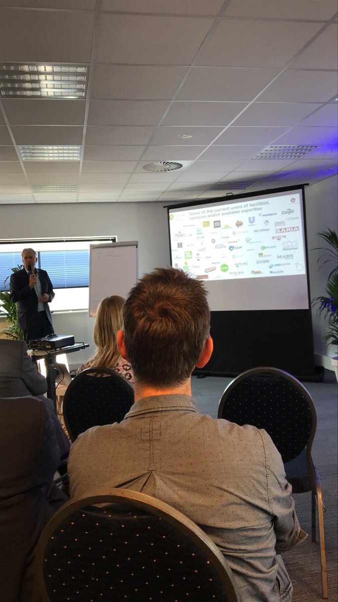 martijnrieter's tweet photo. Aanwezig bij Event Sustainable Food Initiative @FoodTechPark @Brainport_ehv @Pascalisatie #Bodec @degroenecampus https://t.co/jYoB9avZrA