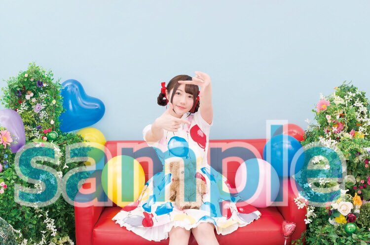 おもちゃ箱】 井澤美香子フォトブック第2弾が以下サイトで発売中です