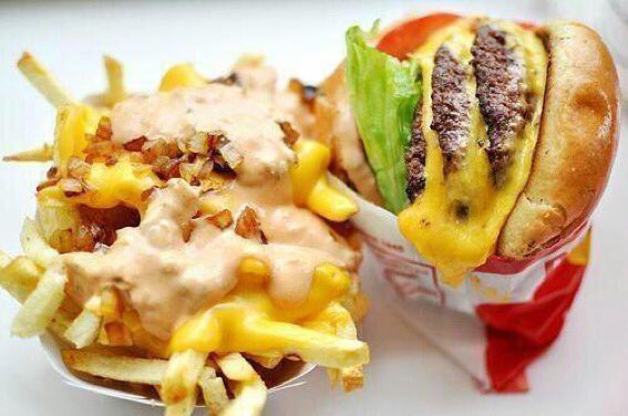 In &amp; Out 3x3 Burger w/ Cheese fries 🍔🍟