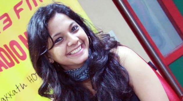 ManoSamvaada's tweet photo. Tune into Radio Mirchi 98.3 tomorrow (Oct 10th) between 8AM to 10AM to listen to @aksharadamle talk about 'Young people and mental health' on @MirchiRJSmitha's show... Hi Bengaluru 

Tomorrow is World Mental Health Day...

#psychology 
#world_mental_health_day 
#RJSmitha https://t.co/8UObZ6k3sH