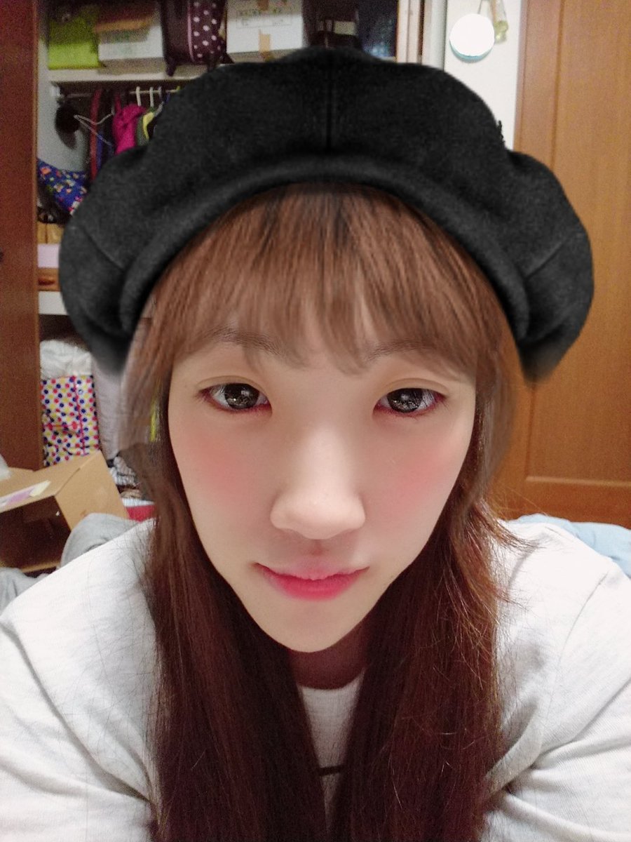 Ym ウオタミ お嬢 Choco S Twitter ನಲ ಲ Snowだけど横わけ センター分け 前髪ありを撮ったけど 前髪ありか 前髪があった方がいいかどっちがいいかな Snow 前髪 髪型