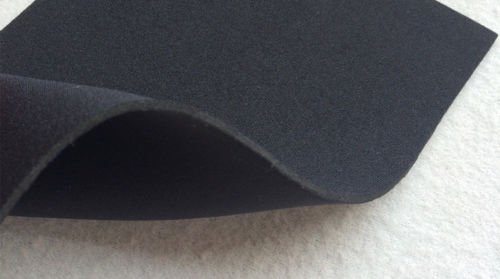 LangruiTextile's tweet image. 2mm neoprene black . Both black jersey bonded. BB