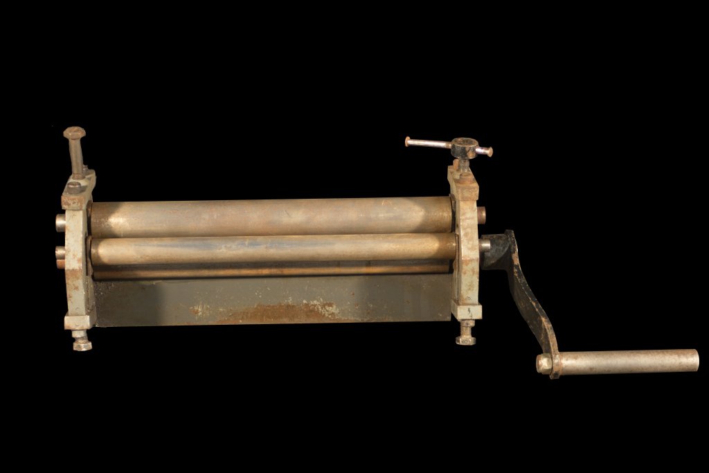 Sheet metal press – FC-HLF-028 …rnesscreatives339130561.wordpress.com/2018/10/09/she…