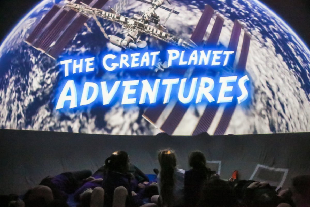 WestholmeSchool's tweet image. It has been an exciting day for all the children at the Nursery, Infant and Junior School. As part of ‘World Space Week’ they have had the opportunity to visit a mobile planetarium to learn more about space. @360xperiences @WestholmeIJHead #exploringspace #SpaceWeek