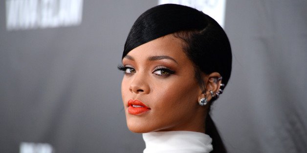 47. 우희진 아까 제가 헬레나 본햄 카터 적은 것 같은데 우희진씨 좀 헬레나 느낌 아닌가요... 옛날 얼굴이 하나도 안 변하고 그대로라는 것도 너무...