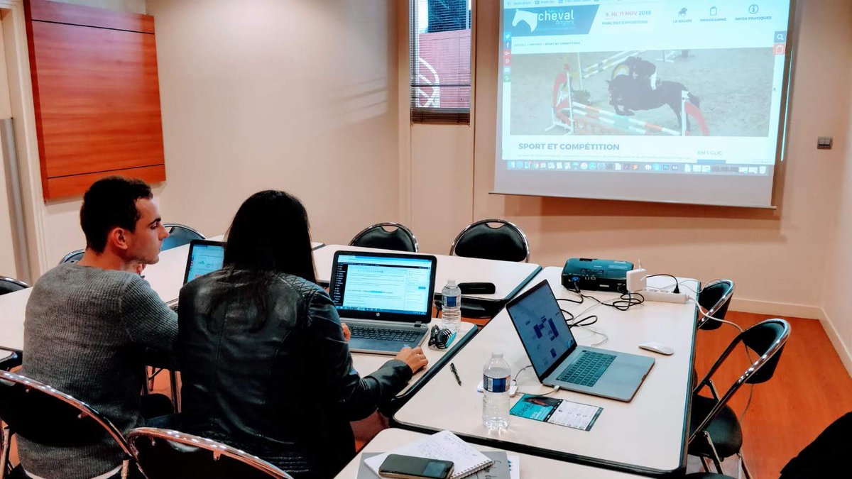 AtalantaAgency's tweet photo. Matinée formation #WordPress et « Bien rédiger pour le web » dans les locaux d' @angers_tourisme en préparation du salon du #cheval d’#Angers qui aura lieu les 9, 10 et 11 novembre prochain https://t.co/Phe3G1tdrF
