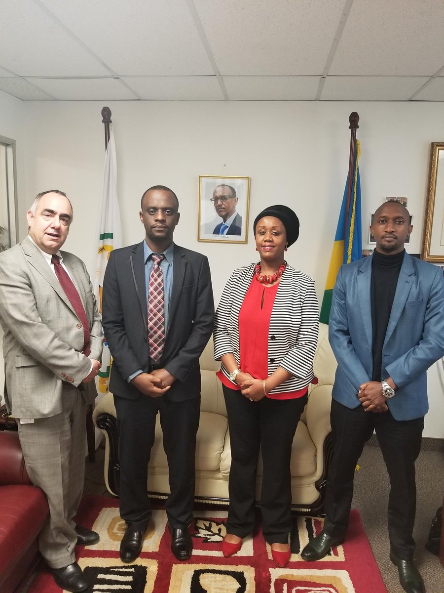 CAAF_FCAR's tweet image. Last week, our two Fellows from #Rwanda met with Ms. Shakilla K. Umutoni, Chargée d’affaires a.i., at the Rwanda High Commission to Canada. Good discussion on future #PerformanceAudits to be undertaken in Rwanda and getting ready for a cold Canadian winter….