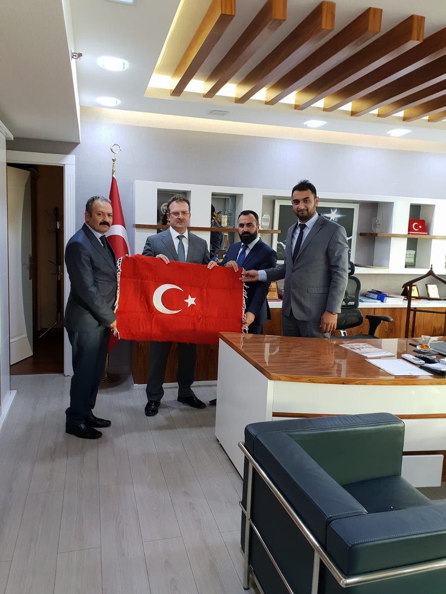 Genel Başkanımız Sn. @karabey38 Başkan Vekilimiz Sn. @ArifSaylam40 Başkan Yardımcımız Sn. Gazi @LokmanAylar  

<a href="/adalet_bakanlik/">T.C. Adalet Bakanlığı</a> <a href="/ctekurumsal/">Ceza ve Tevkifevleri Genel Müdürlüğü</a> Genel Müdürü Sn. Şaban Yılmaz’ı Makamında Ziyaret ettiler.

Genel Müdürümüzü İlgilerinden dolayı teşekkür ediyoruz.