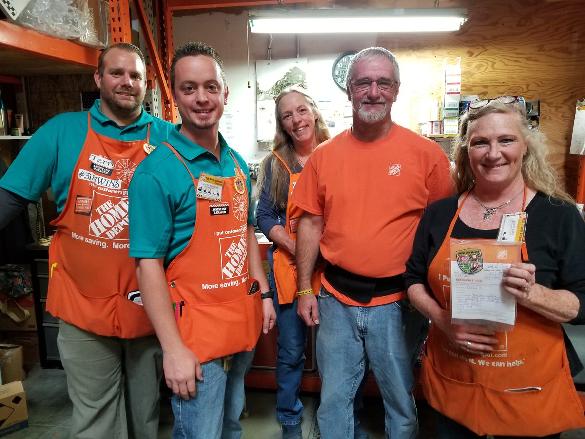 Awesome job Connie for being Ops Associate of the month! Well deserved! #3311wins