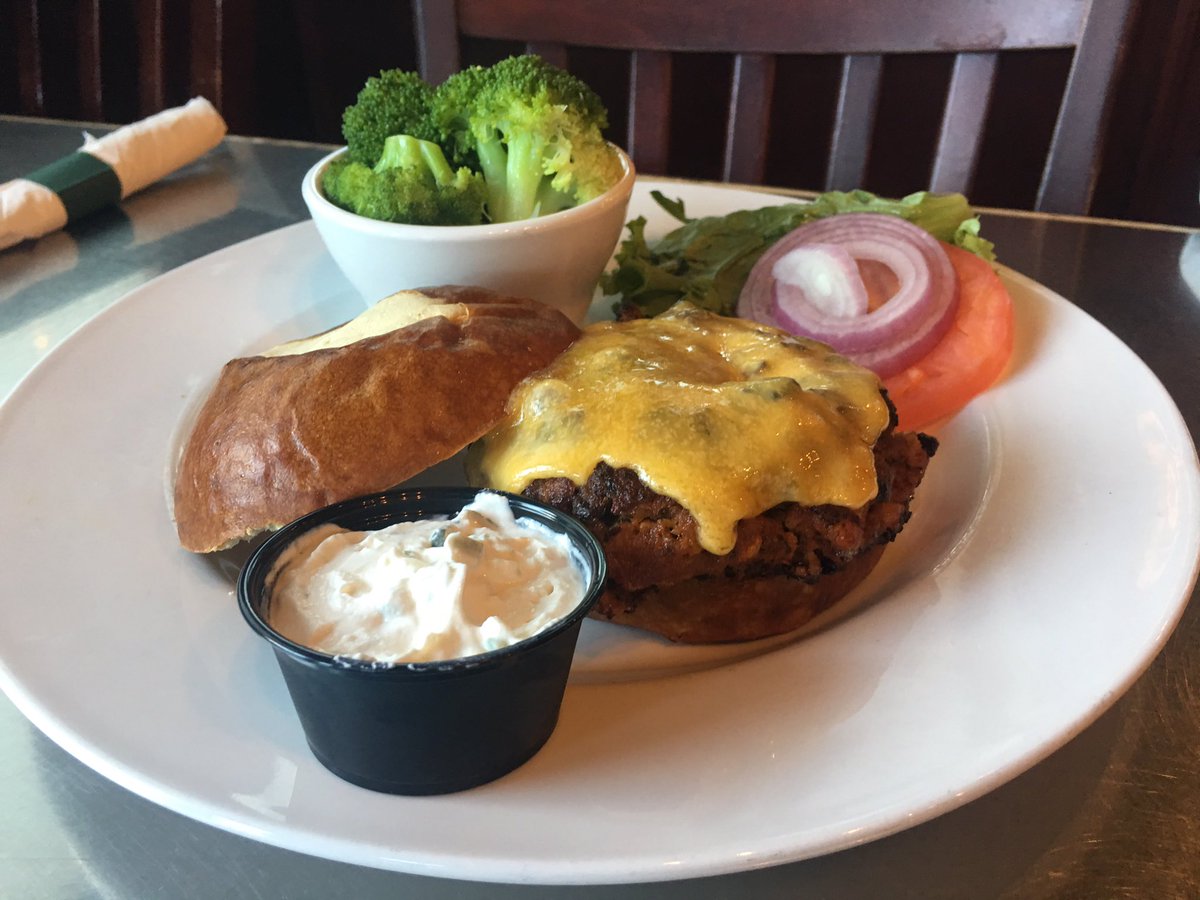 Calling all burger lovers! Come get the El Chapo, our Burger of the Day. Fresh turkey and chorizo patty blended with black beans and corn. Served on a pretzel roll with cheddar cheese, finished with a jalapeño cucumber tzatziki. We will take the blame for your craving tomorrow.