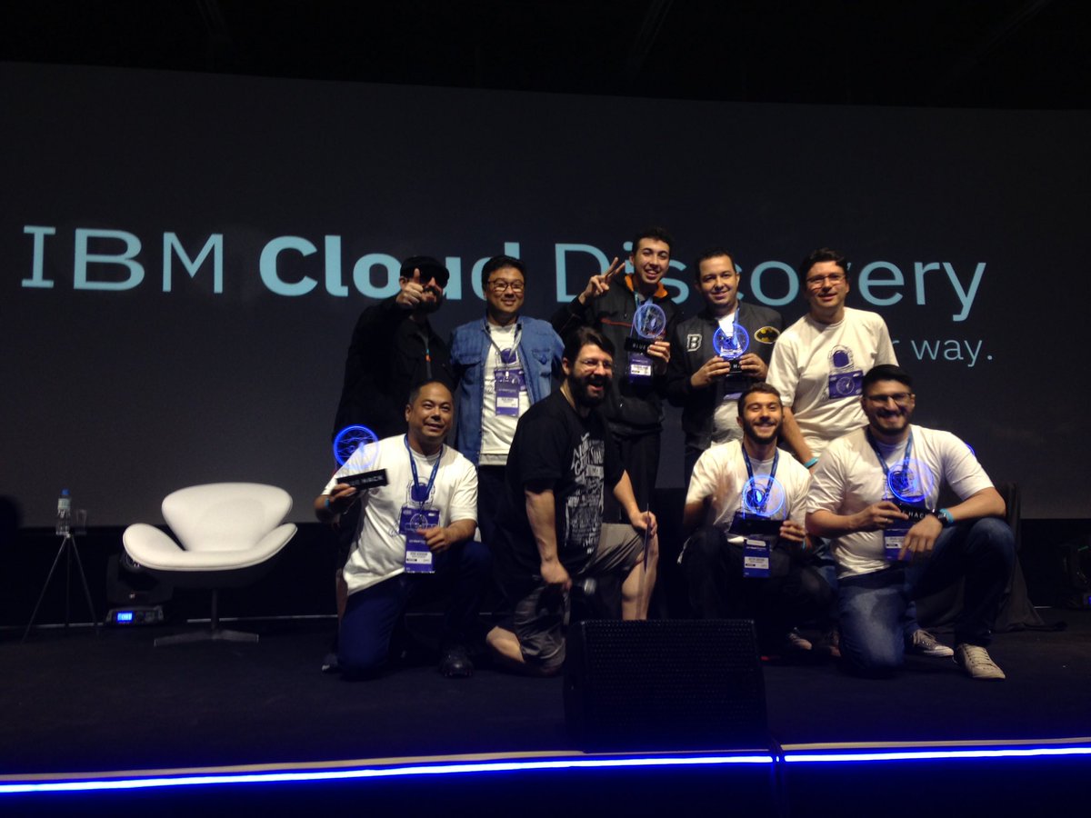ibmbrasil's tweet image. Quem venceu o desafio Copersucar #yestoetanol no #BluehackBrasil foi o time &quot;Etanóis&quot;, que incentiva o uso do etanol por meio de coins #ibmclouddiscovery