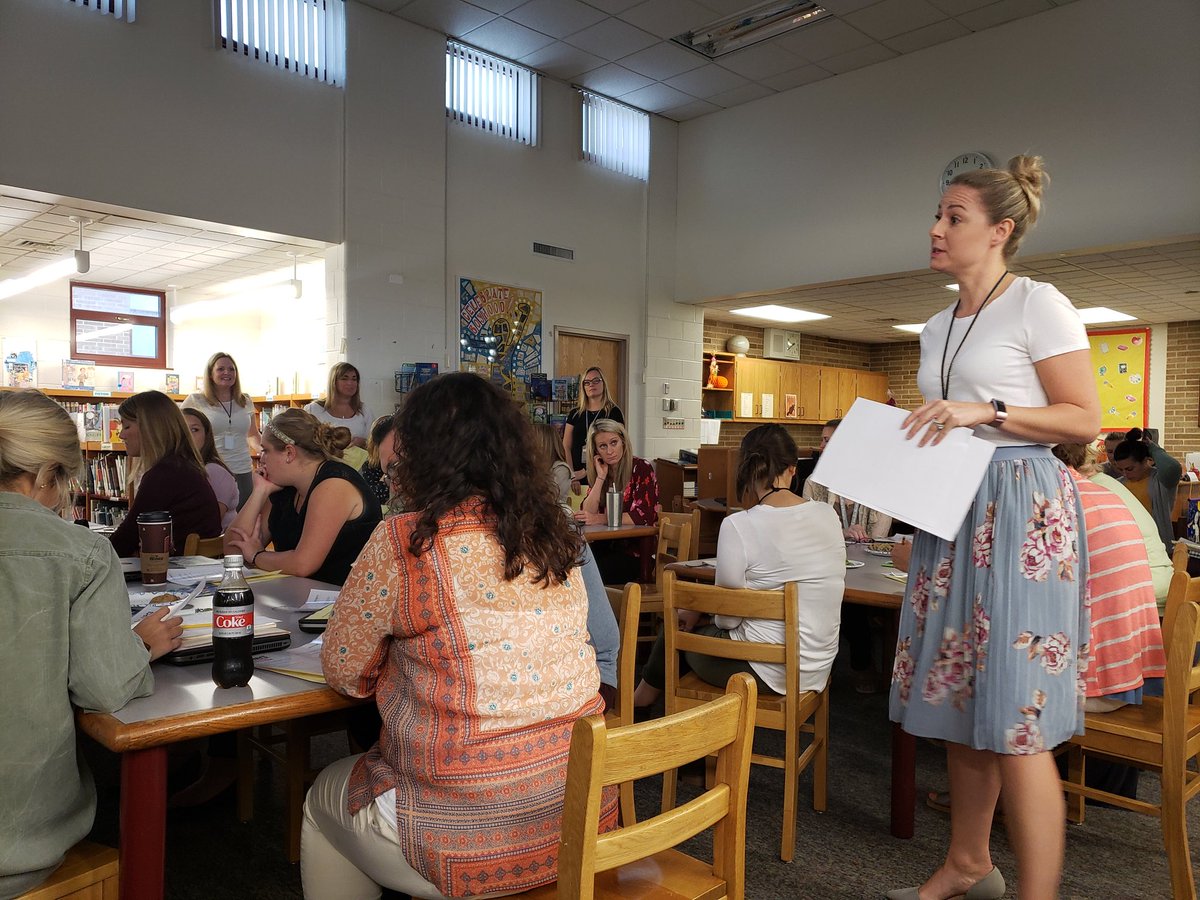Aston Elementary's Instructional Leadership Team roles out Marzano's Instructional Element 4, Using Informal Assessments at their faculty meeting. Great discussion &amp; building their toolbox! <a href="/PDSD_AstonES/">Aston ES</a> @Mr_Kuminka #PennDelcoProud <a href="/SolutionTree/">Solution Tree</a>