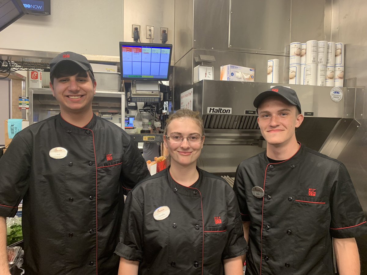 chick fil a chef uniform