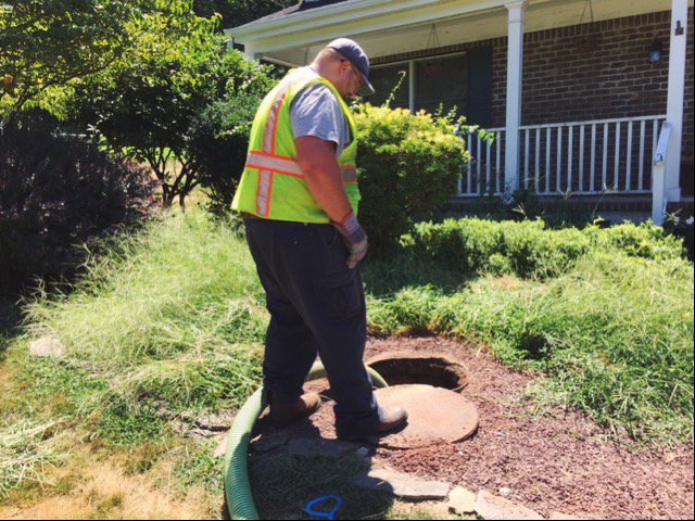 RussellReidCo's tweet photo. Don't wait until it's too late! A septic emergency can be extremely costly – that's why we at Russell Reid provide you with a comprehensive 10 point service check with every pump, and we offer a reminder program, too! https://t.co/RSFxwmGL7Q