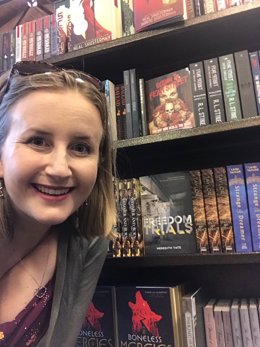 mltate24's tweet photo. Took a field trip to three Barnes and Nobles today to go on a #FreedomTrials scavenger hunt 😍😍😭😭 so excited! https://t.co/iXLUhvzpLx
