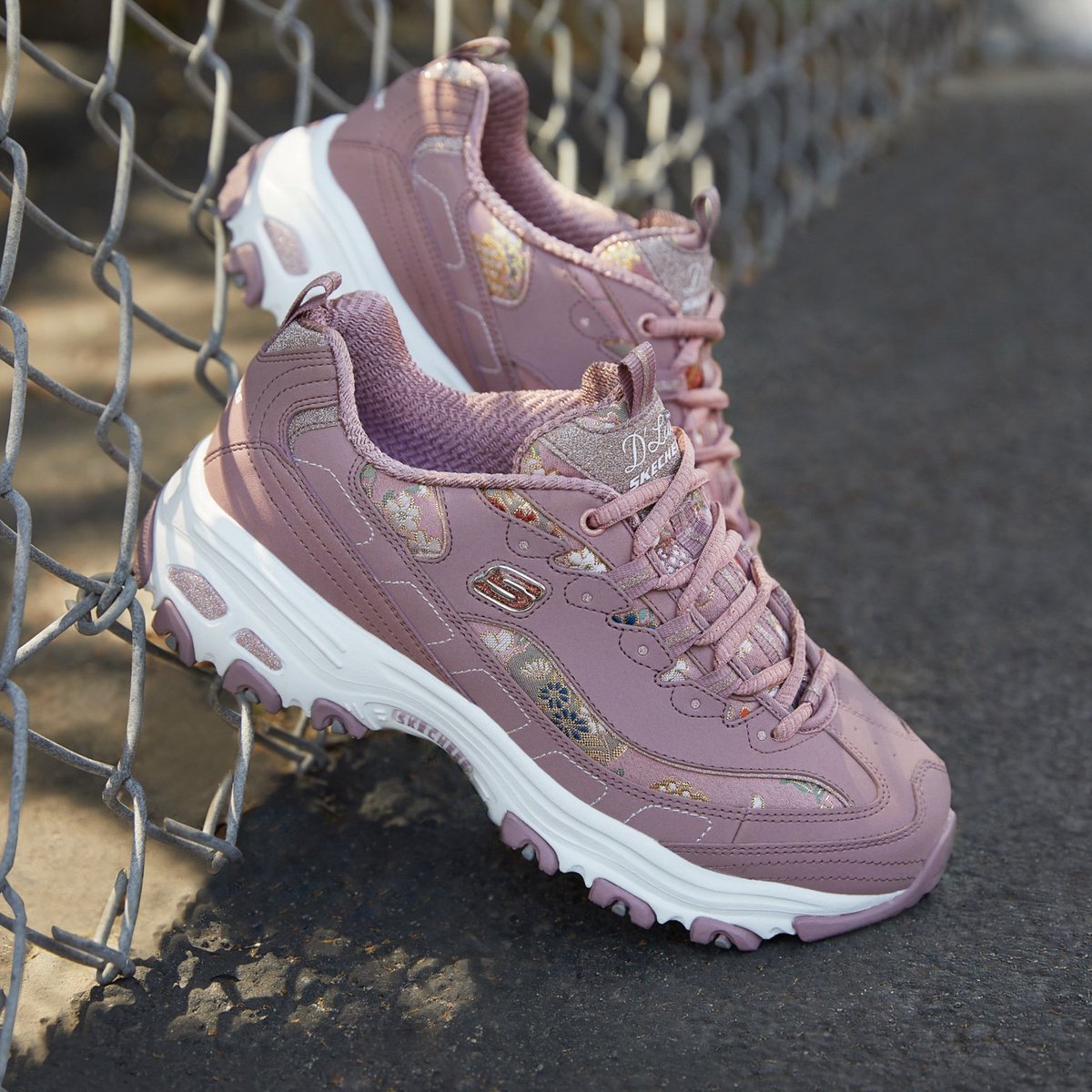 skechers verified pink