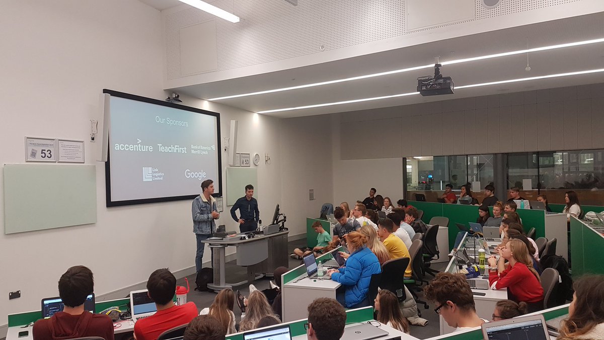 EEUniSociety's tweet photo. Our first #EXCODE workshop proved to be a huge success tonight with 180 students joining us to learn how to code! 💻 A huge thank you to our amazing instructors 👏🏻 Workshop no.2 in 2 weeks (23/10) 🔜 https://t.co/sv00LK6HqK