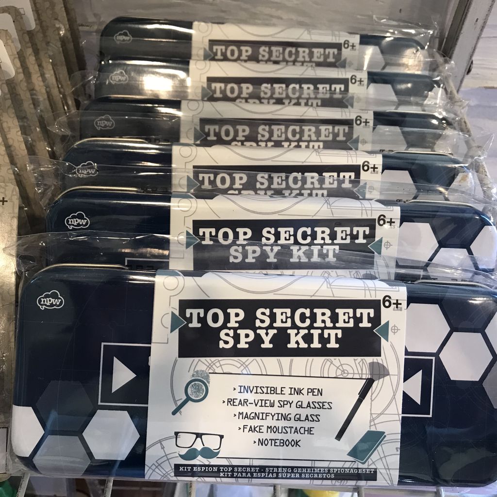 heritgegiftshop's tweet photo. Did you ever pretend you were a spy as a kid??!!
My kids are obsessed with these โTop Secret Spy Kitsโ
You NEED one.
#utah #slc #shoplocal #buylocal #spykit #topsecret https://t.co/MZggRzhg9M