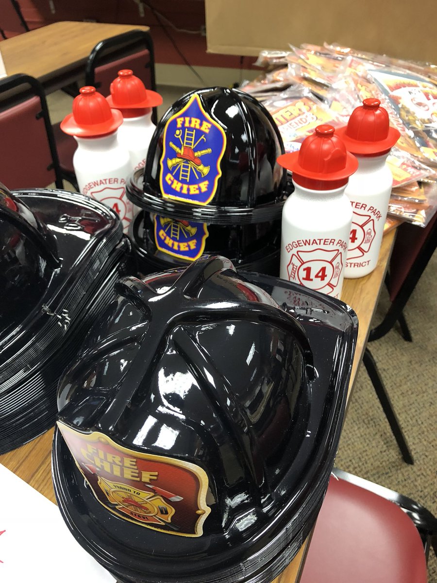 _AmandaFry's tweet image. We are so lucky to have such great support from our local FD to make this very important week such a great success! Thank you #EPFD #EPTSD #magowanrocks @BCASA10 @BURLCOPD @EParkSD @MES_EPTSD #njed