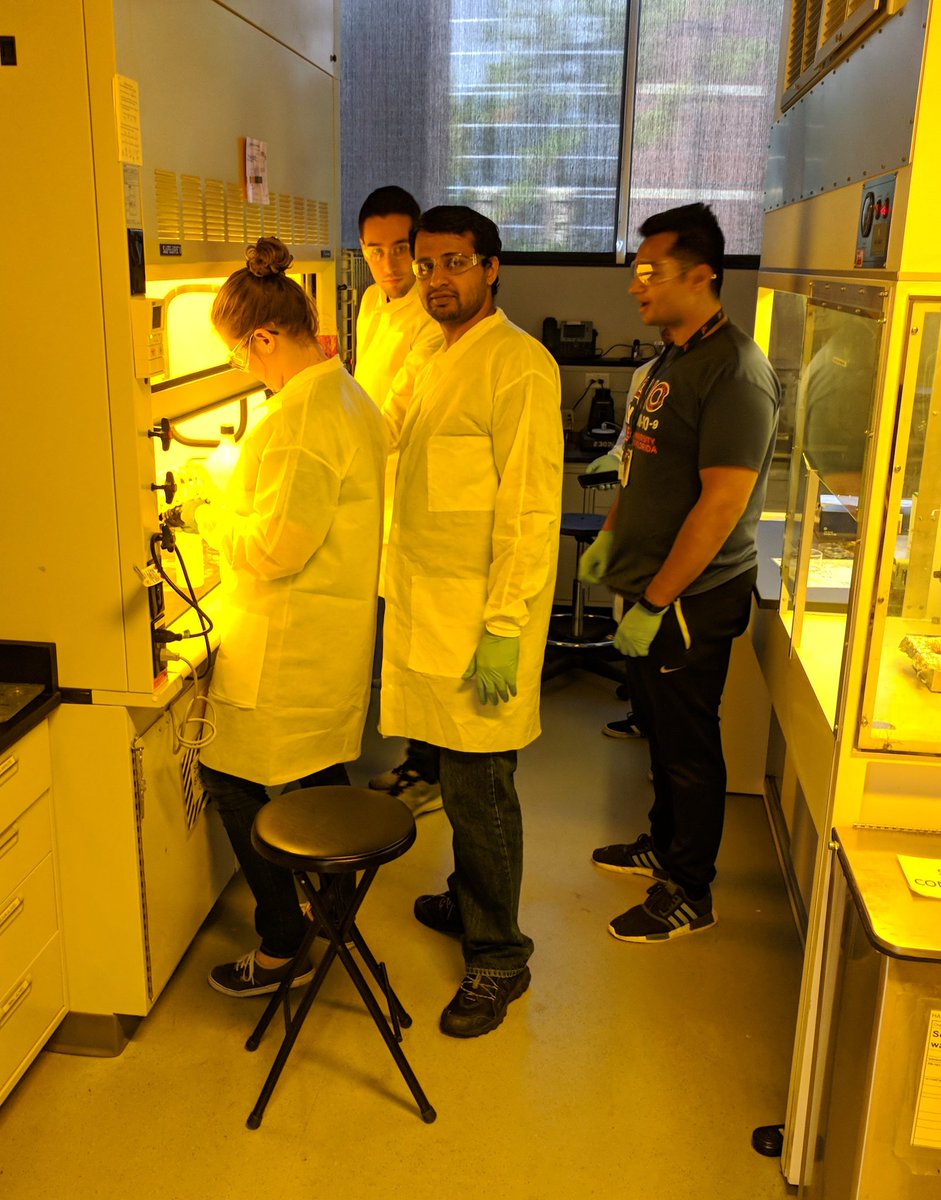 Paritosh Rustogi, a graduate student in Prof. <a href="/JackWJudy/">Jack Judy</a>'s lab, is teaching <a href="/UF/">FLORIDA</a> students about #nanotechnology in a hands-on lab class in the <a href="/ECEflorida/">ECE Florida</a> during #NationalNanoDay in the @NIMET building.