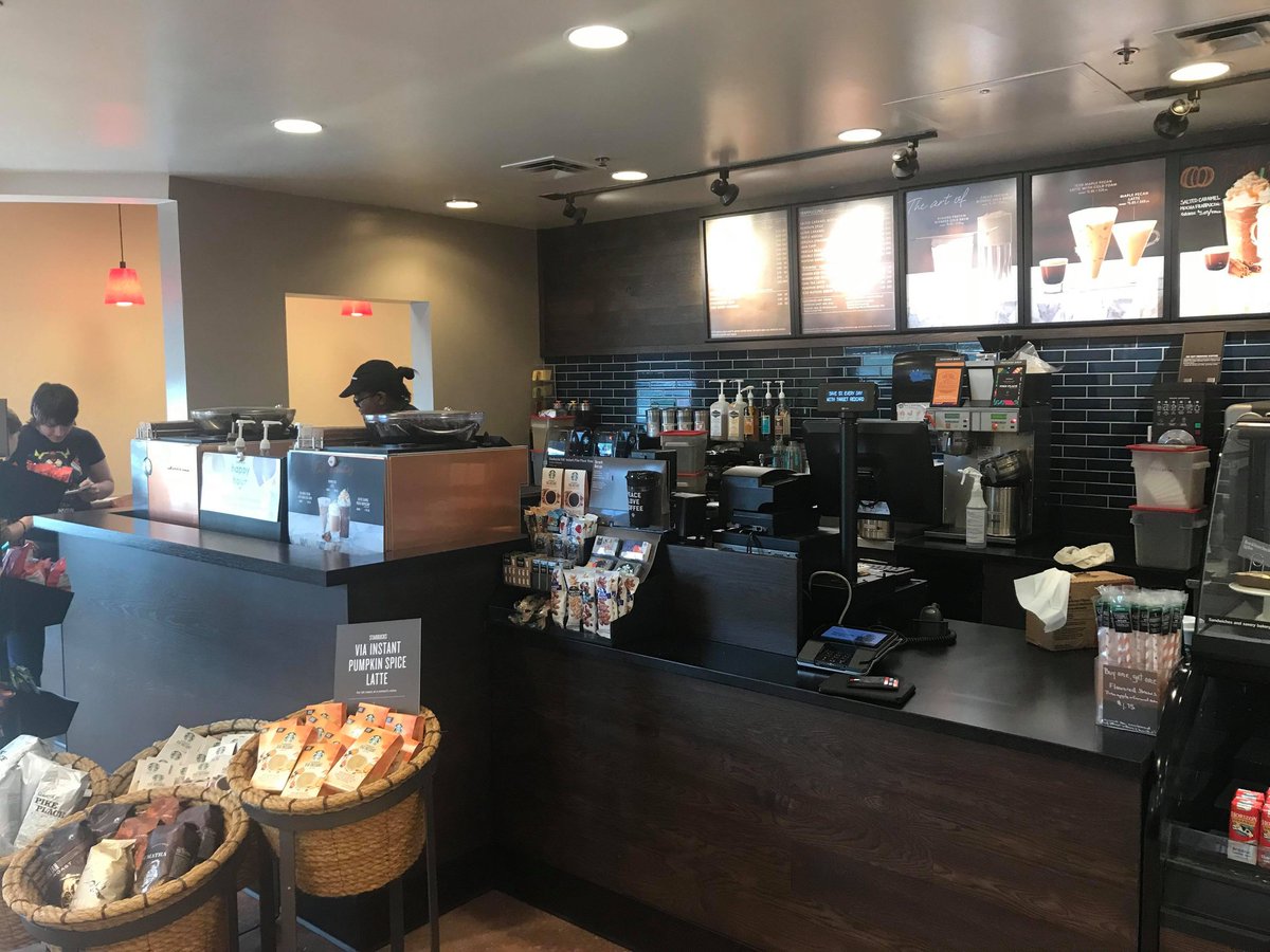 Open for business!! Great job team getting back up and running.#T1132 #Starbucks #Target #coffeelovers #TuesdayMotivation <a href="/rjbaclayo/">Ryan Baclayo</a> <a href="/TgtRyanS/">Ryan Smallets</a>