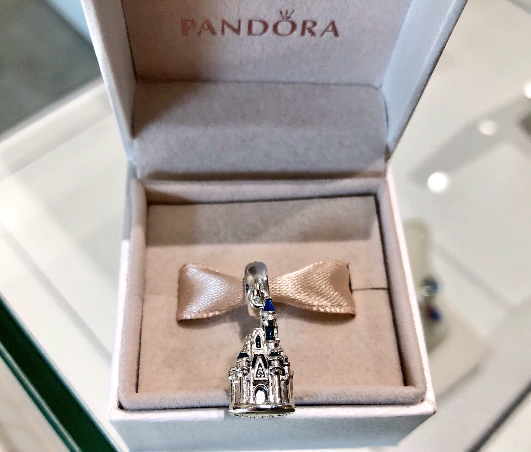Pandora disney store castle charm