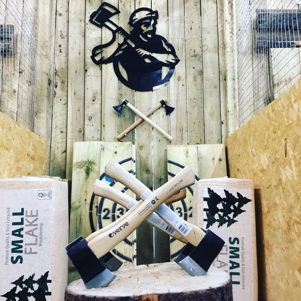 timber_jacks's tweet image. Come on down tonight to timberJacks we’re open till late 7days a week!! Book online or walk on in. Online at timberjacks.com fancy a 40 or even the 90 minutes to prove or improve your axe throwing skills