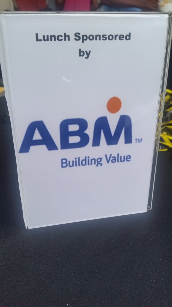 Roz_Muchiri's tweet photo. Way to go @BowieState student golf player, Caryne Moses playing with our top sponsor, ABM #BSUPride #OTCWEEK18 @bowiealumni @BSUAlumniOffice https://t.co/MRlAU0zsdK