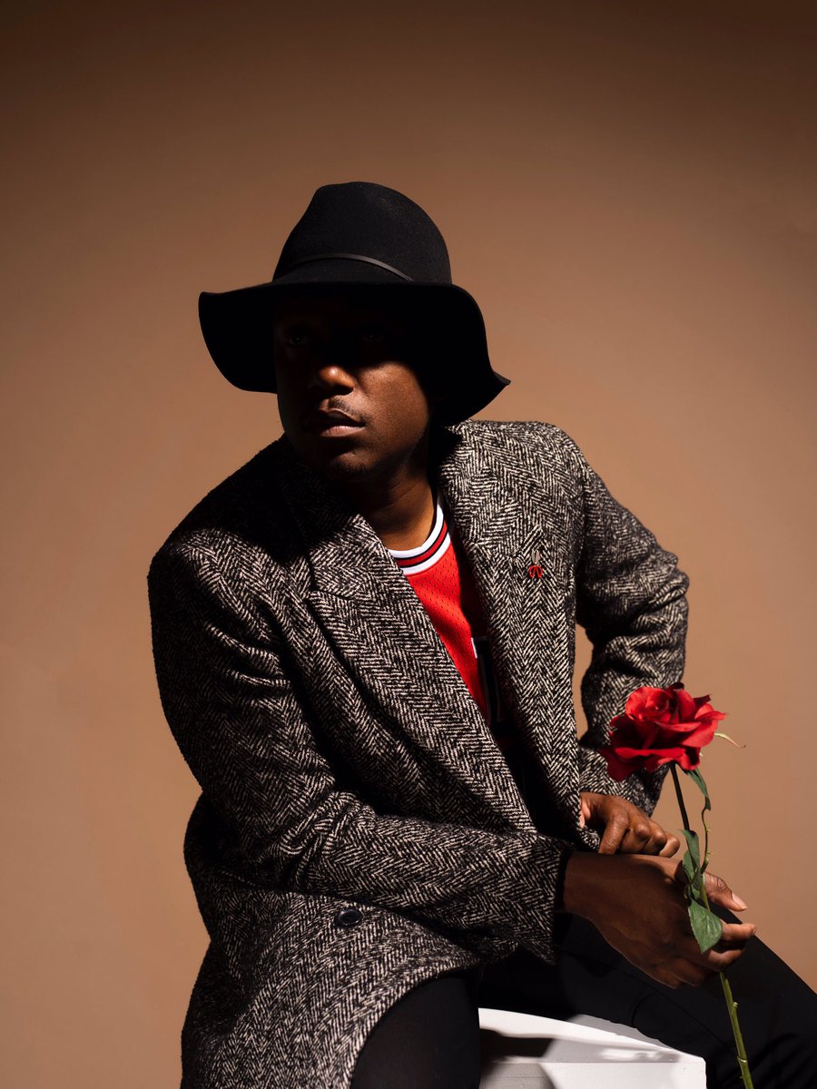 Fall is finally here and I’ve partnered with <a href="/CentreRockland/">Rockland</a> to highlight some of my favourite pieces of the season from new retailers. This overcoat and tuxedo pants  are from @imperialfashion  which is a new boutique in the @centrerockland

Shot by @naskademini