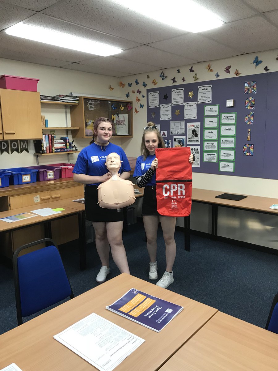WilberforcePS's tweet photo. Come meet our staff and students in public services, find out more about the college and our course! #education #wilberforcesfc #openevening https://t.co/nmdNPggQqe