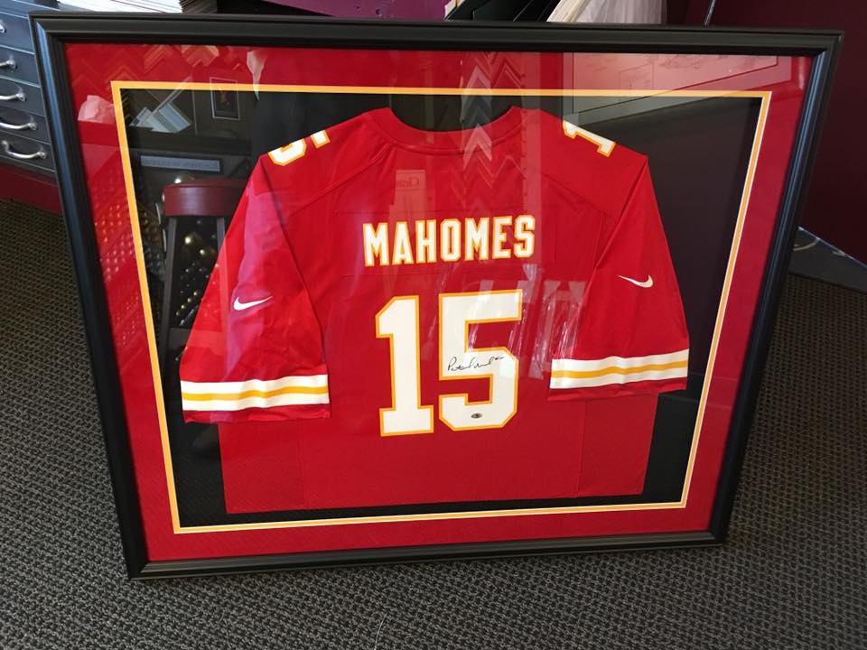 framed patrick mahomes jersey