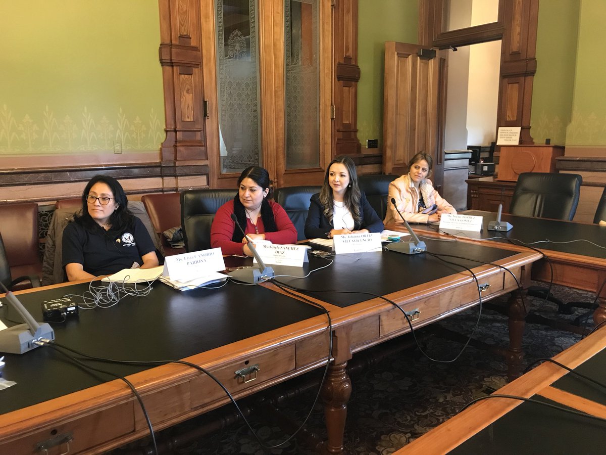 johaortizv's tweet photo. En reuniones con entidades de gobierno y ONG’s en Des Moines conocimos los servicios de atención a sobrevivientes, casos de violencia doméstica en los tribunales, programas para combatir la trata de personas y el rol de la fuerza pública contra la violencia de género.#IVLPGender https://t.co/eLp9kyLR8B