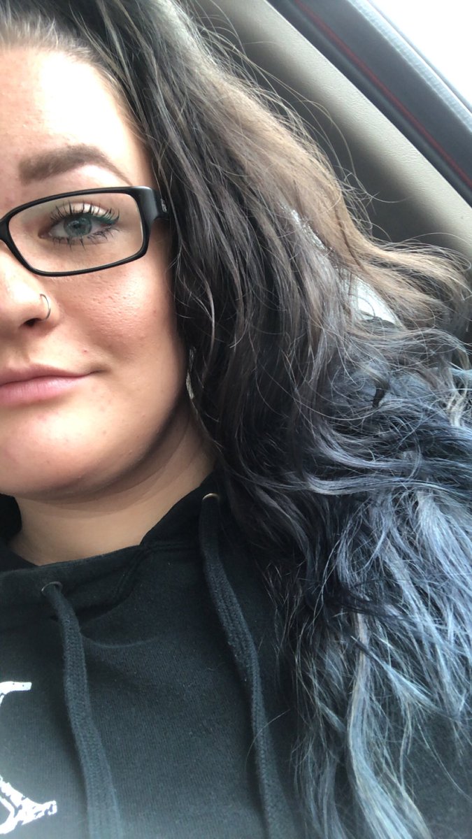 thegoddesssa's tweet photo. out doing laundry & errands! start sending, losers 👏🏼 grocery shopping is expensive 💁🏼♀️
#findom #femdom #domme #shoppingslave #groceryslave #finsub #finslave #goddessworship #tribute $end @RTbetapet @rtfindom @RTP1G https://t.co/nLTNhQYd4C