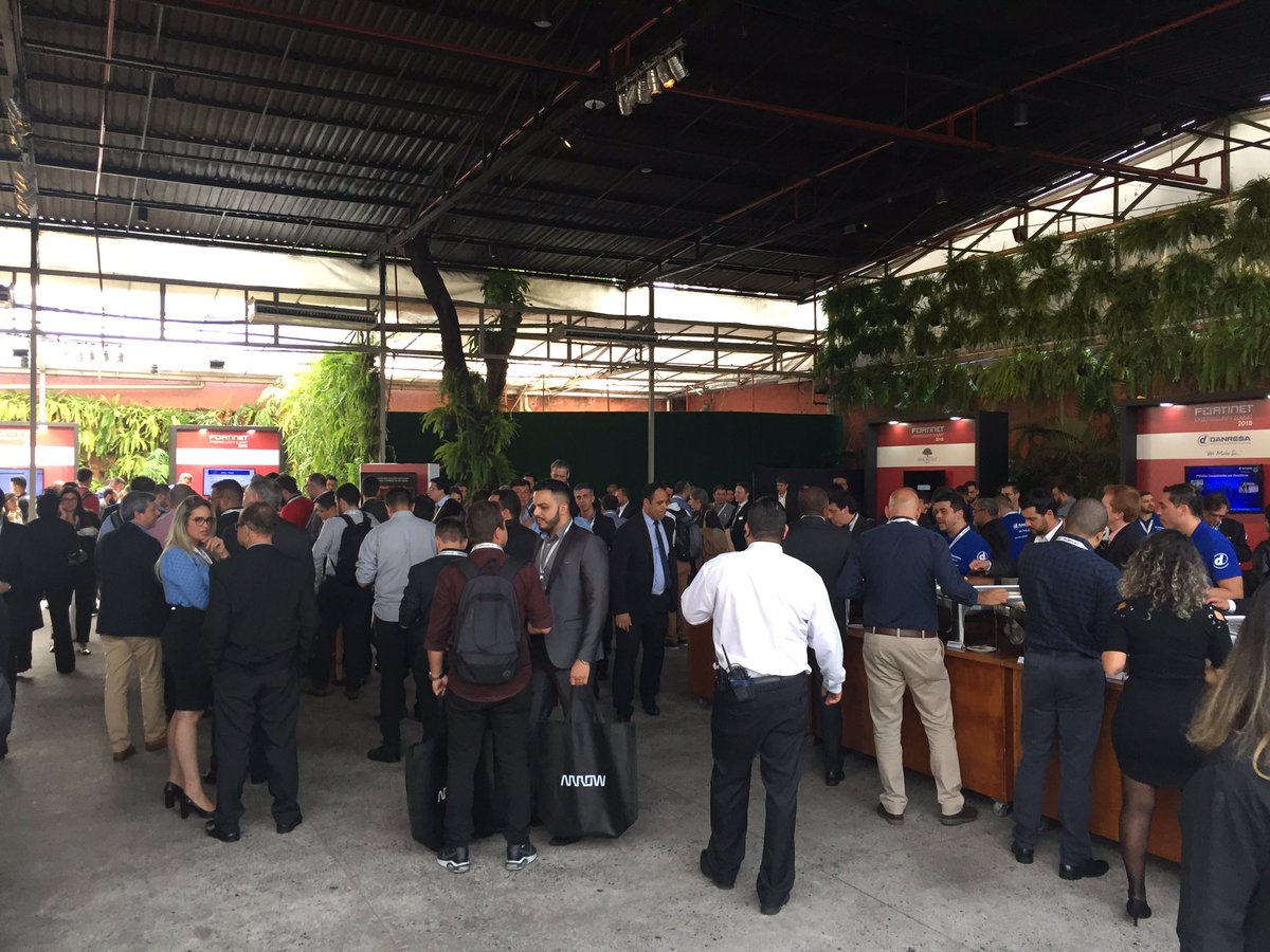 BrawNeto's tweet image. Pausa para o lunch! #fcs2018