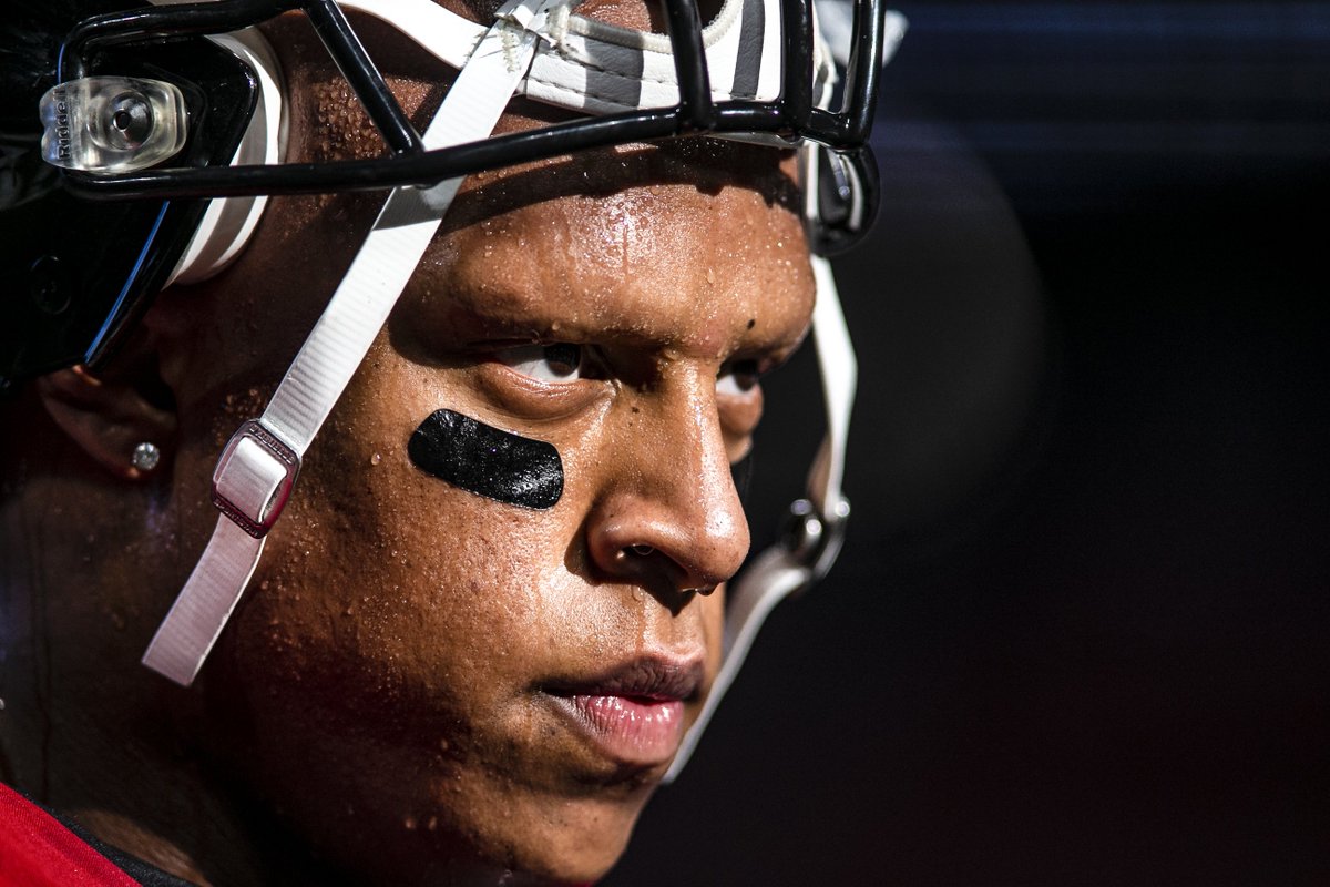 AtlantaFalcons's tweet photo. The battle of improving never ends.

#InBrotherhood https://t.co/rNUFnQE4l7