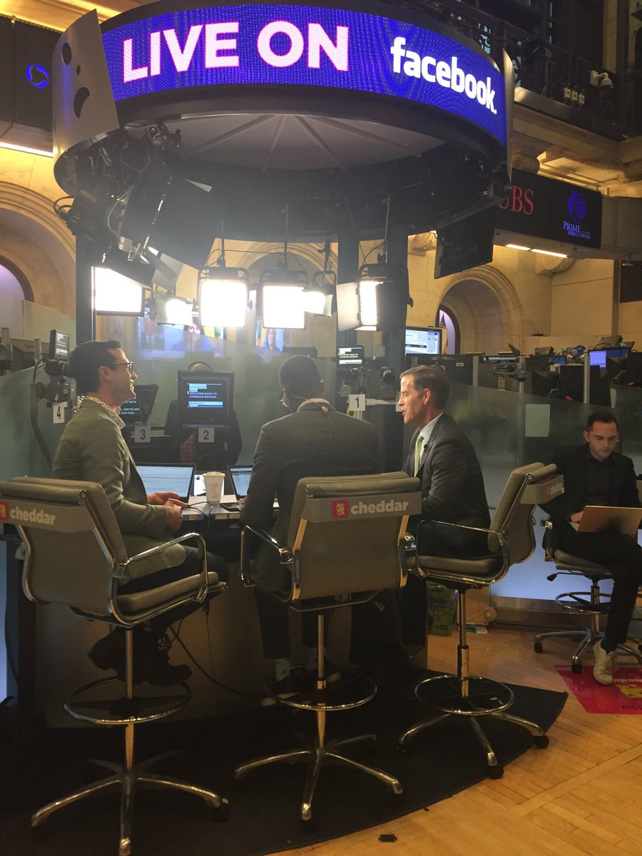 Great to discuss <a href="/FISGlobal/">FIS</a> and our 50th anniversary on <a href="/cheddar/">Cheddar</a>. #CheddarLIVE #FISisGold