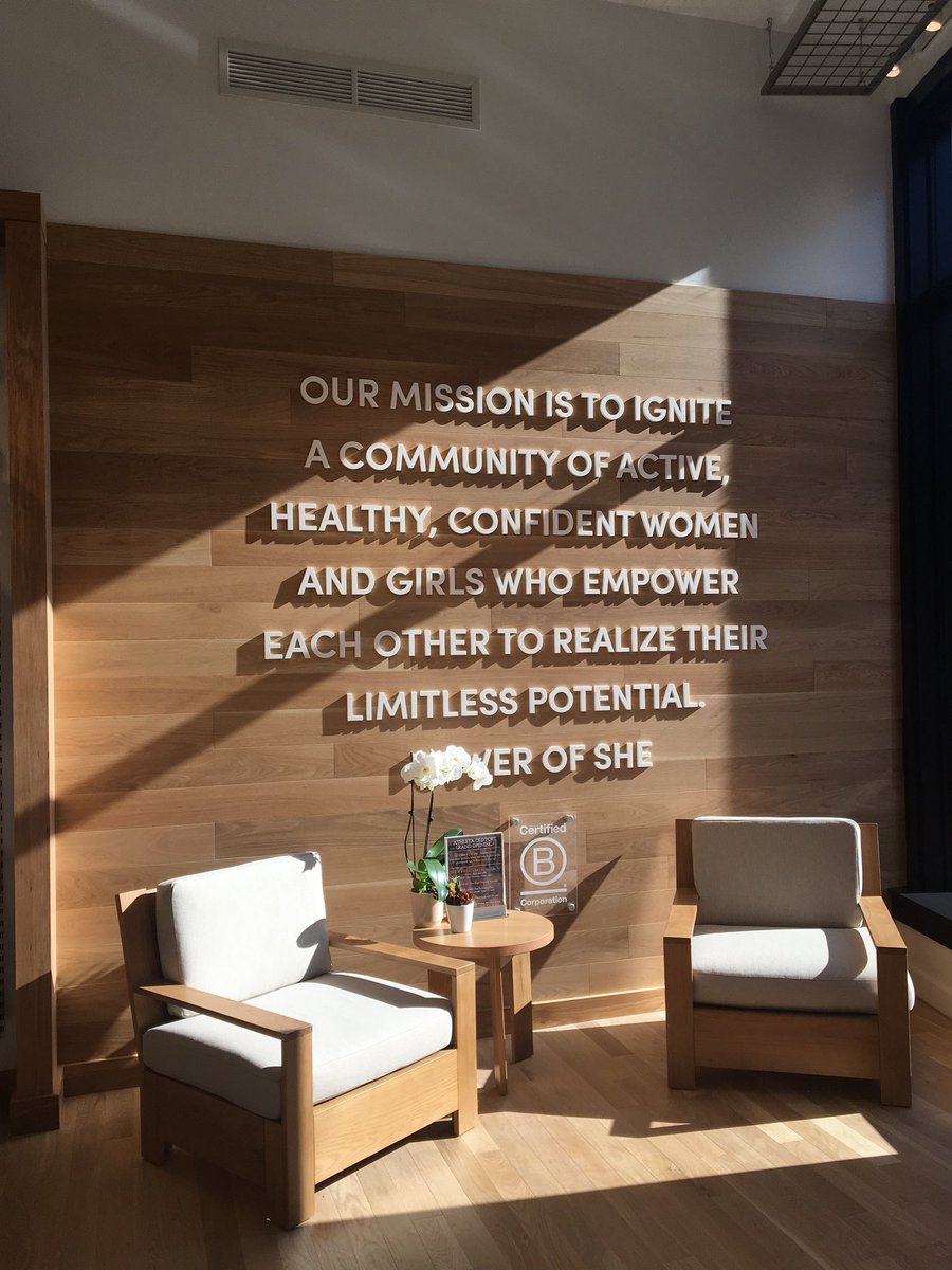 Athleta_OldPort's tweet photo. Our beautiful welcome area with our mission loud and proud. #powerofshe #athletaoldport https://t.co/wWAZulaT7v
