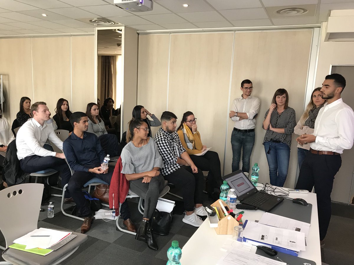 agnes_fr's tweet photo. @ROUSSELAnneMar1 
#CampusAlternants #Lyon
Clap de fin avec notre pétillante Sally @SoSallouche Merci bcp ! #ParcoursDeBob #eVolution #Adict #BootCampCeo #Motivation #AuTopLesAlternants #DonnerLeMeilleurDeSoiMême 
@AdeccoGroupFR
@AdeccoTrainingF 
@gauthieralexan 
@ModisFrance https://t.co/y1zqCKg5Fr