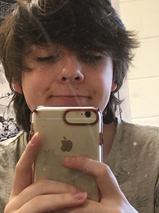 What’s up thick bitches https://t.co/bZOYkcPpHb
