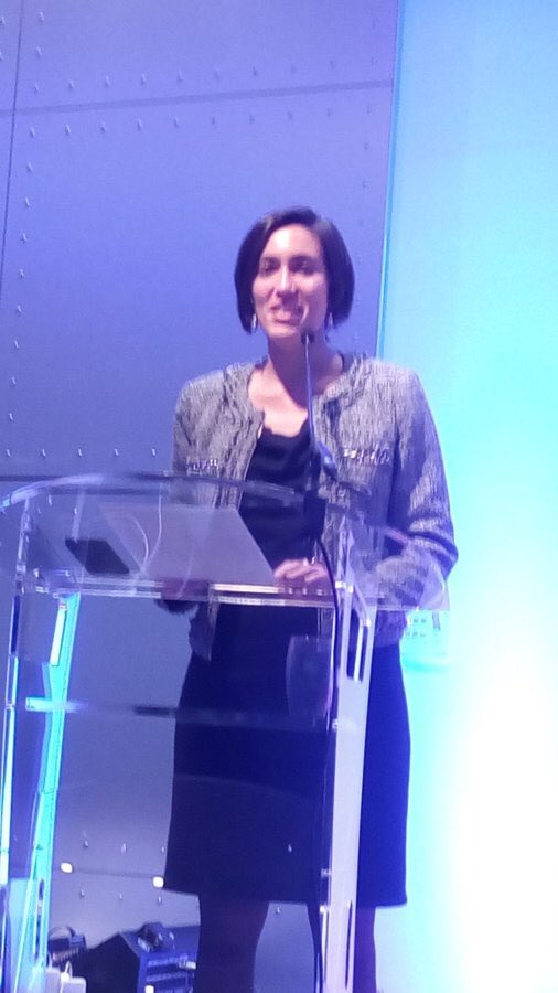 Privacytech_fr's tweet photo. #PRF2018 Keynote de clôture by @PaulaForteza : merci pour la citation de nos programmes pour le développement des communs #privacytech #regtech: faire de la compliance une stratégie de différenciation pour la frenchtech #lawiscode https://t.co/W4ClpWcnIk