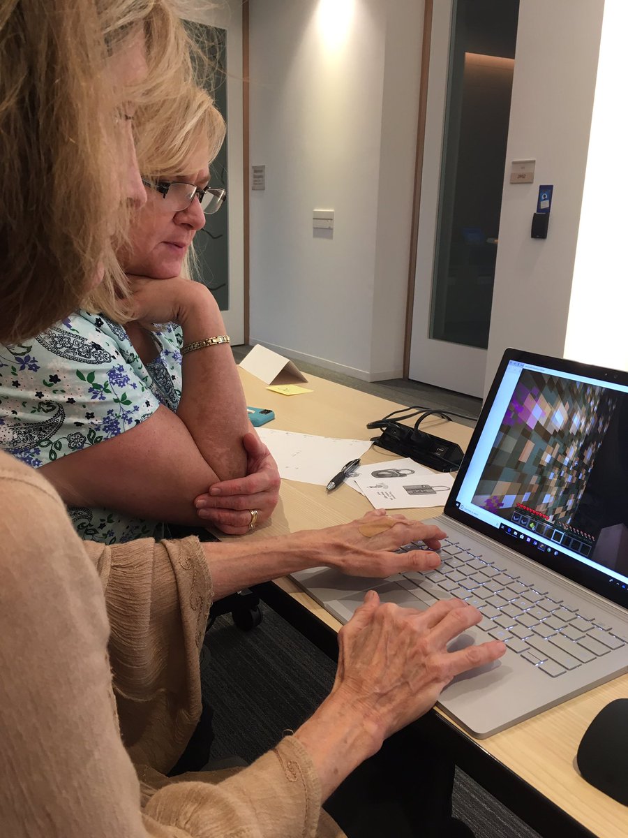 lw_monk's tweet photo. Collaboration with Breakout Edu Minecraft Style @eXploreMSFTEDU #edtech_k12 https://t.co/CBX3FbWQ1V