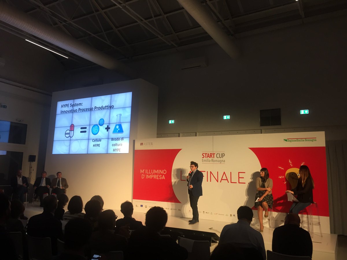 erstartup's tweet image. Da adesso è tutta discesa con il sesto finalista al #techgarage per la #StartCupER. Si tratta di Francesco Alabiso di HYPE Biotechnologies.