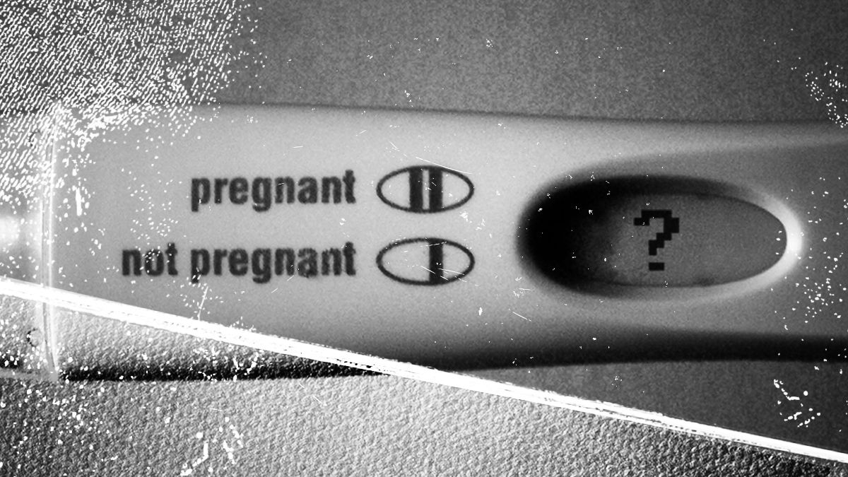 longestshortest's tweet photo. Our friends @thetroublepod follow a woman who's been trying to get pregnant for 10 years, and she walks them through one last IVF cycle:  https://t.co/Ln88arMO3p https://t.co/rbf3f3txwq